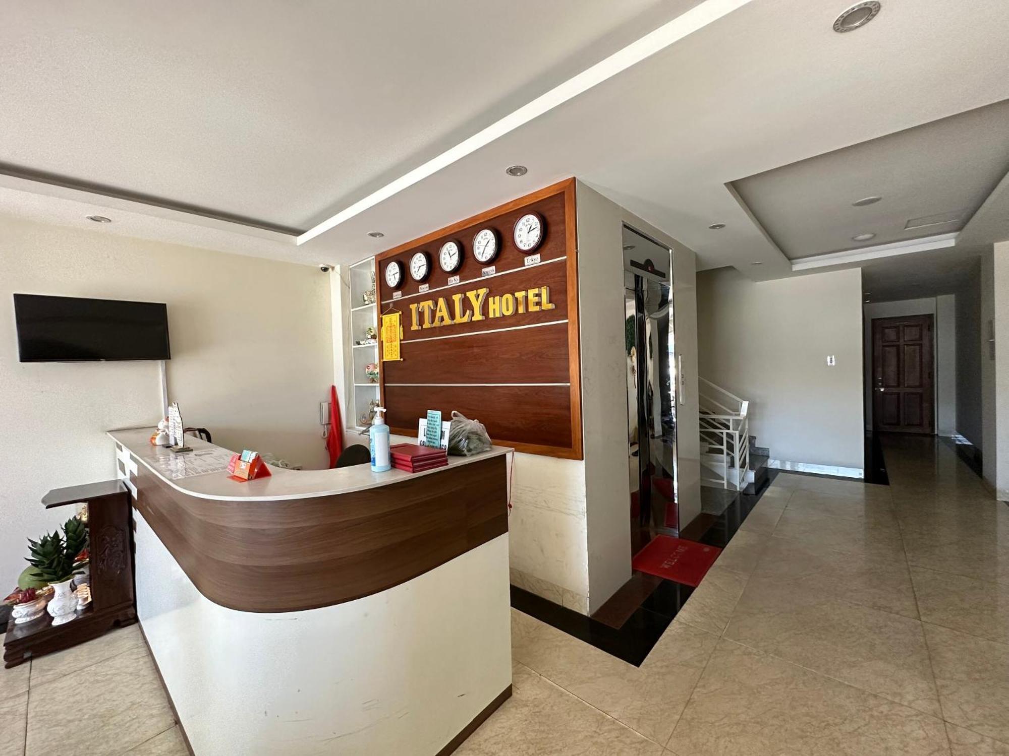 Italy Hotel Nha Trang Kültér fotó